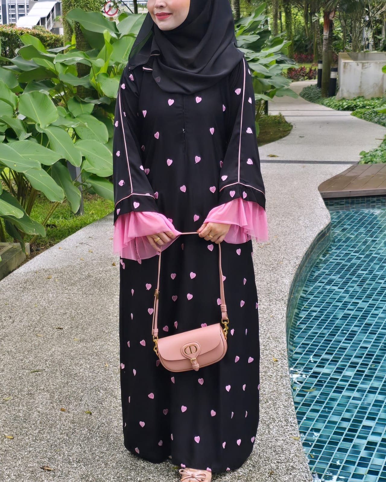 Abaya Ameera