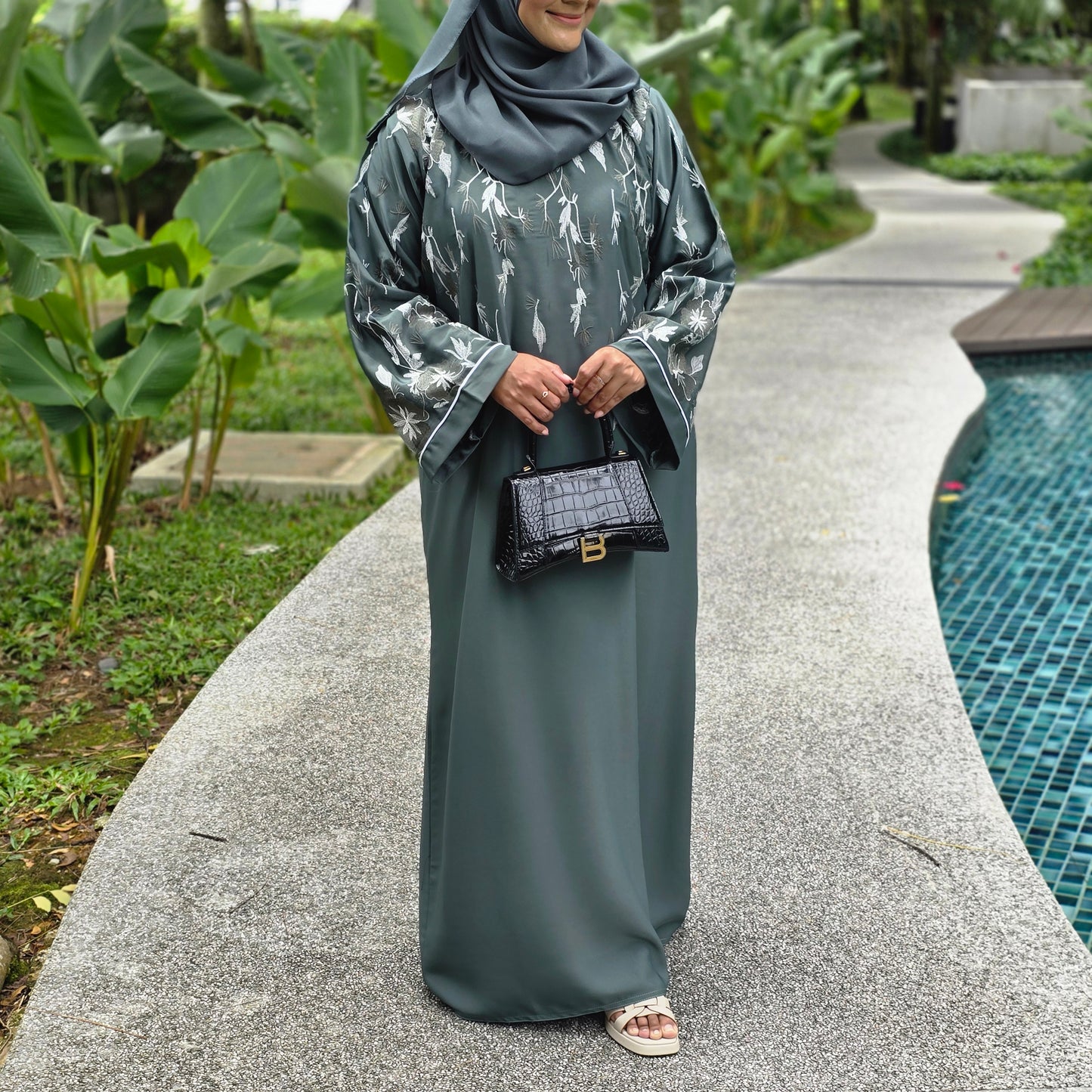 Abaya Farah