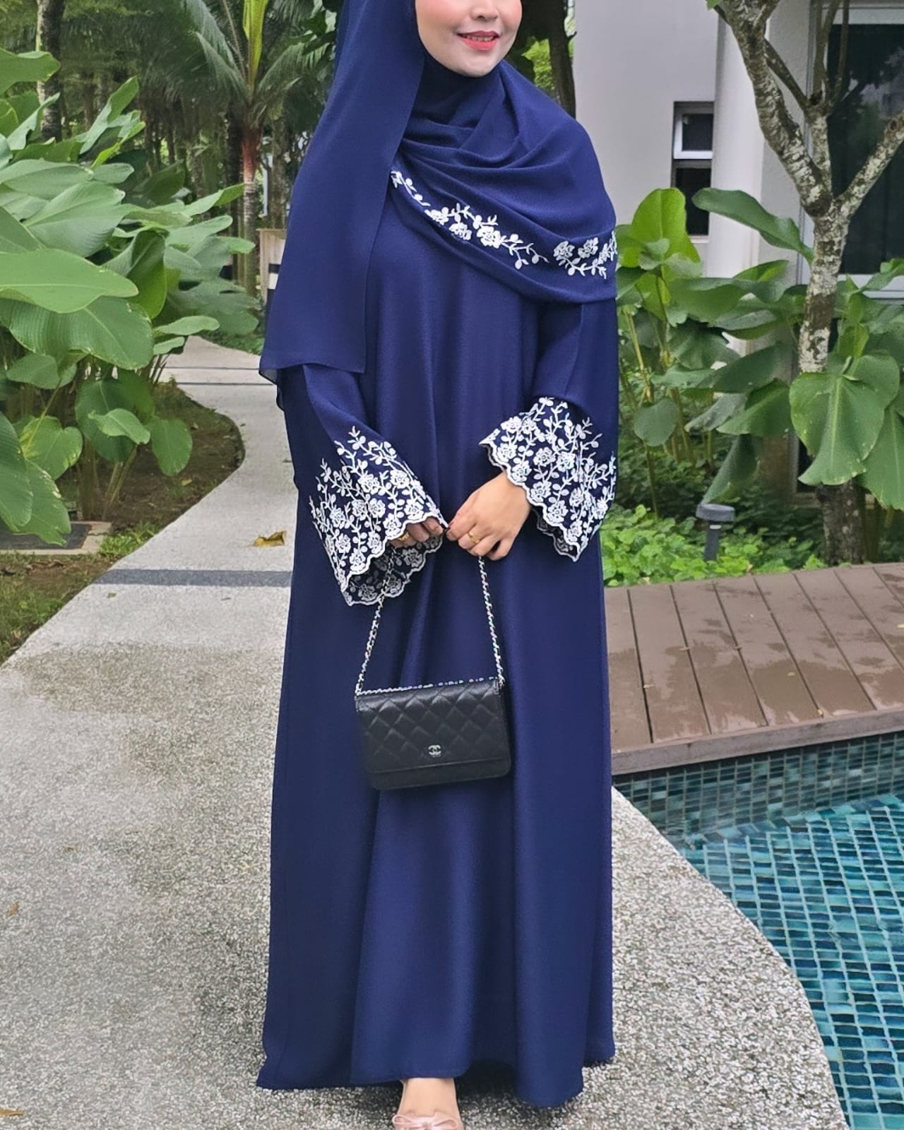 Abaya Umairah