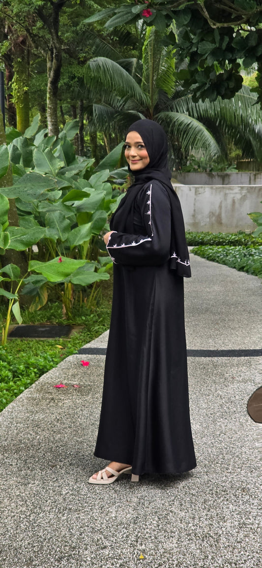 Abaya Wana