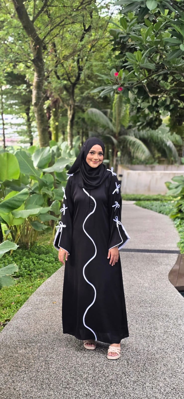 Abaya Ulfah