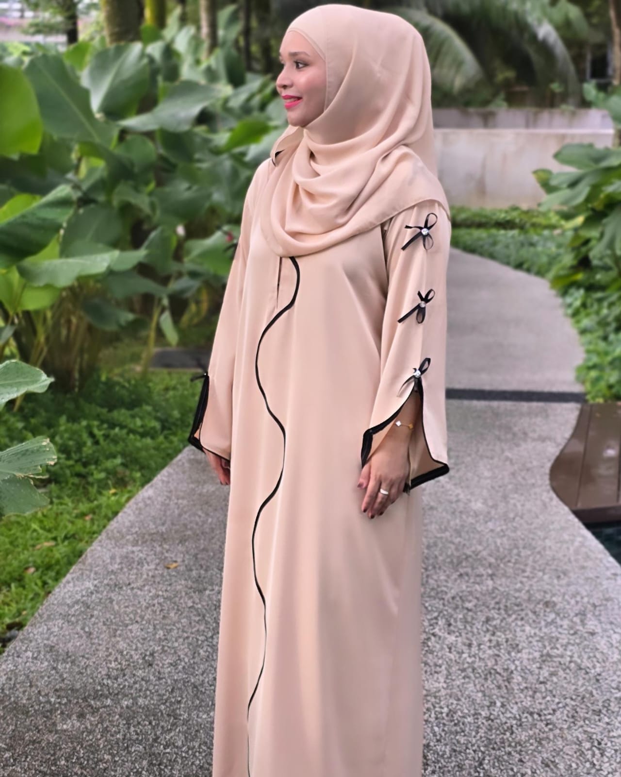 Abaya Ulfah