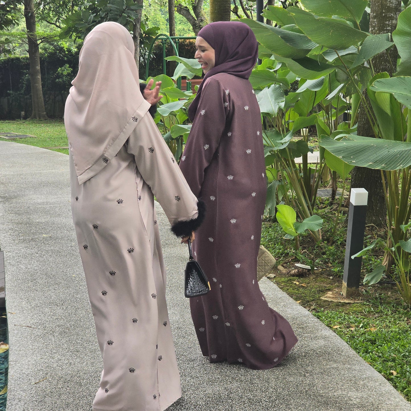 Abaya Malika