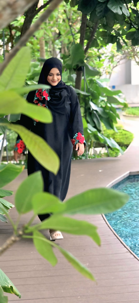 Abaya Nadira